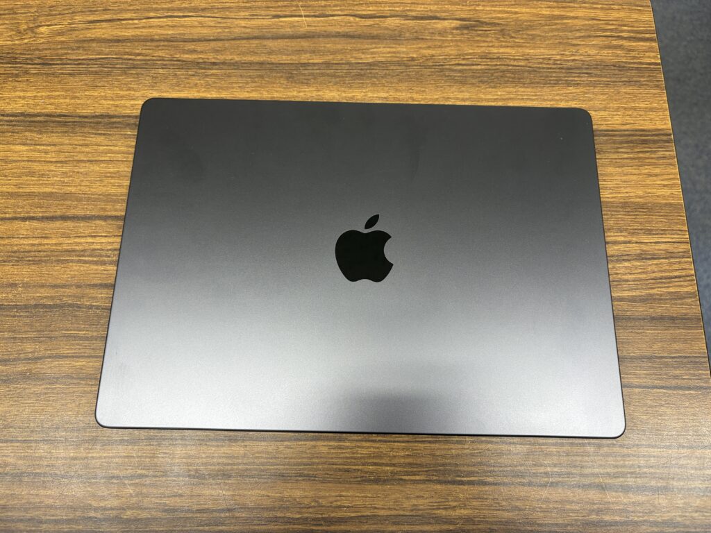 マックブックプロ