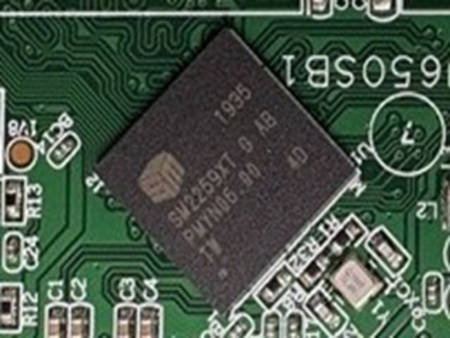 SM2259XT　コントローラー
