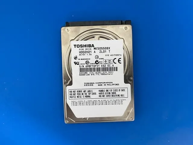 TOSHIBA（東芝） MK5055GSX (500GB)　ハードディスク写真