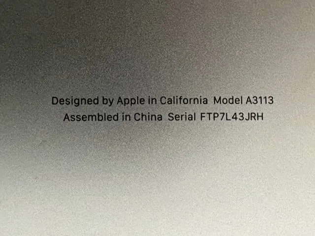 MacBook A3113 モデルナンバー
