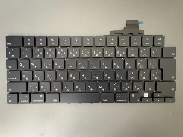 MacBook Air M3（13インチ・A3113）の交換用キーボード